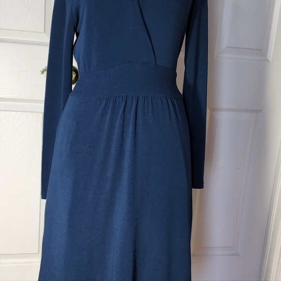 Cabi Dress - Picture 3 of 11